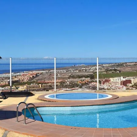Lovely Sunset Holidays Sea View Apartment *